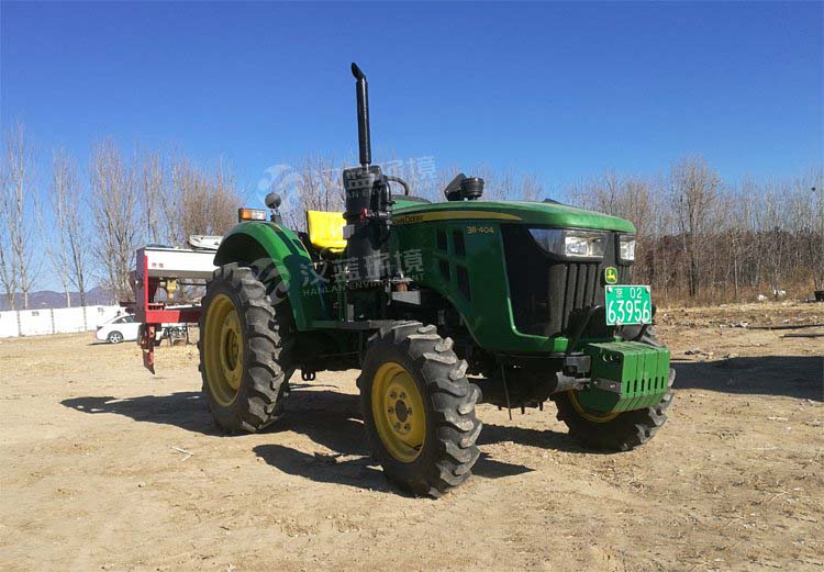 北京農(nóng)業(yè)機(jī)械加裝萬純尾氣凈化器促減排,助力藍(lán)天保衛(wèi)戰(zhàn) 北京農(nóng)業(yè)機(jī)械加裝萬純尾氣凈化器促減排,助力藍(lán)天保衛(wèi)戰(zhàn)