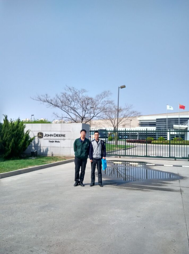 黑煙脫硝兩手抓，雙管齊下促環(huán)保 ——記我司領(lǐng)導(dǎo)和技術(shù)人員訪約翰迪爾（天津）公司