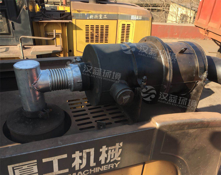 萬純工程機(jī)械尾氣凈化設(shè)備 萬純工程機(jī)械尾氣凈化設(shè)備