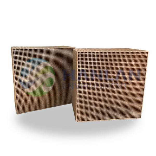 SCR脫硝催化劑在使用中需要注意的事項(xiàng) SCR脫硝催化劑在使用中需要注意的事項(xiàng)