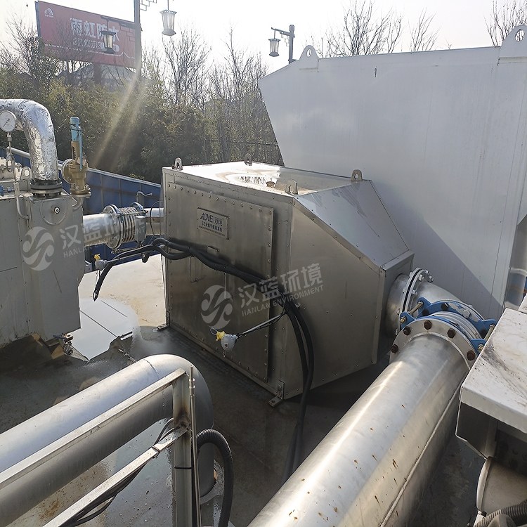 高效還原NOX 兼顧控制氨逃逸 ——萬(wàn)純牌天然氣分布式能源發(fā)電機(jī)組脫硝系統(tǒng)在某單位達(dá)標(biāo)運(yùn)行 高效還原NOX 兼顧控制氨逃逸 ——萬(wàn)純牌天然氣分布式能源發(fā)電機(jī)組脫硝系統(tǒng)在某單位達(dá)標(biāo)運(yùn)行